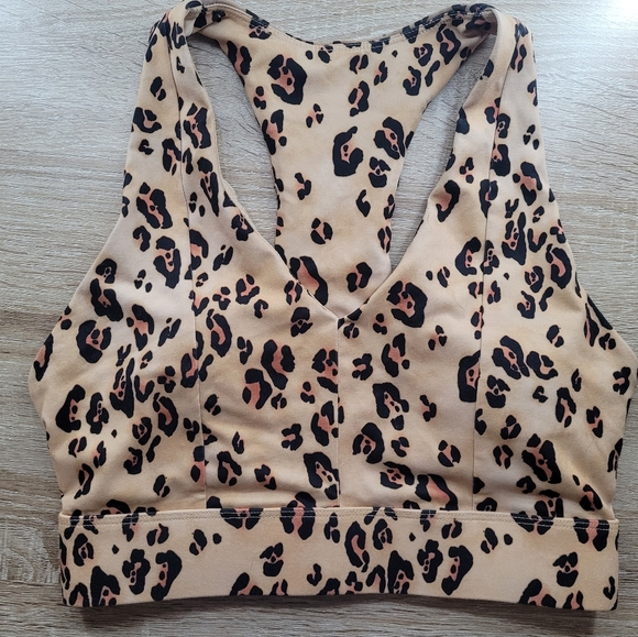 Fabletics Leopard set - Picture 2 of 4